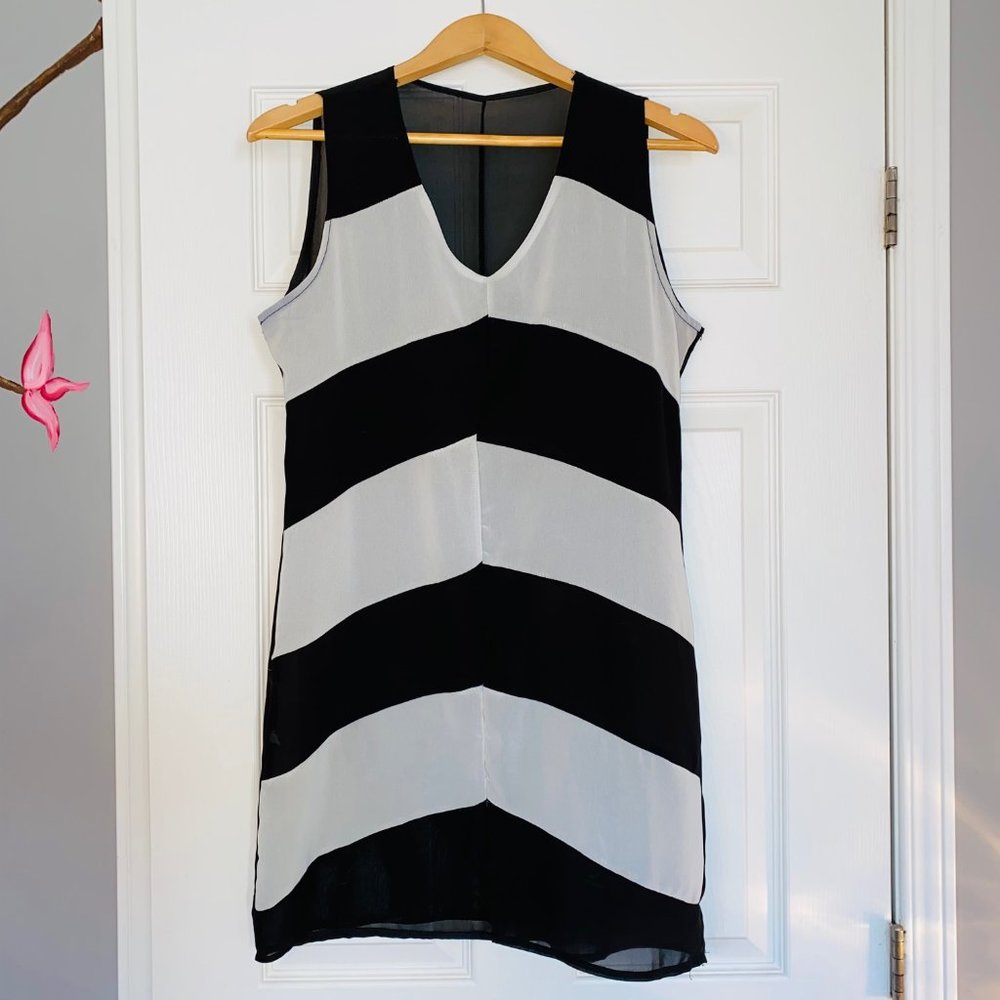 Striped Black & White Tunic Medium